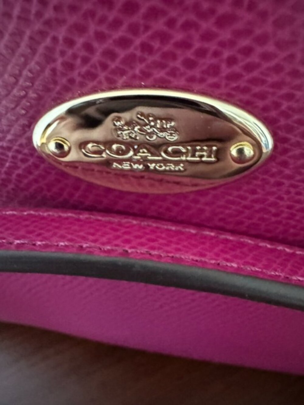 Coach East West Crossbody Fuchsia Pink Crossgrain Leather EUC - Picture 3 of 13